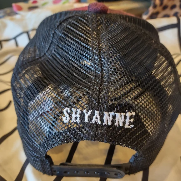 Shyanne hat - Picture 2 of 3